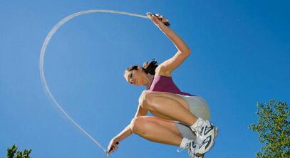 揭秘跳绳的六大好处 健美身材 跳 出来