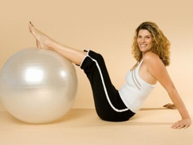 产后减肥三大原则 食疗与运动相结合