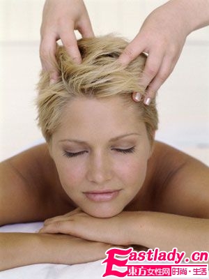 精油按摩塑身法 轻松减去多余脂肪