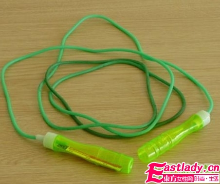 秋季狂减20斤的跳绳减肥