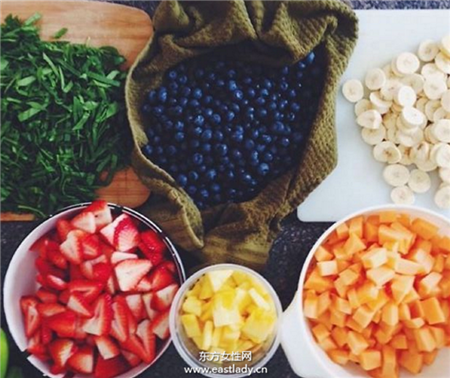 超有感美腿运动 召唤「大腿缝隙」回归