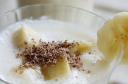 香蕉酸奶减肥法 4款食谱迅速甩脂不是问题
