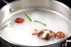 吃火锅会胖吗？如何避免吃火锅发胖