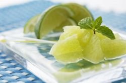 苹果酸奶减肥法原理是什么 8种水果让你越吃越瘦