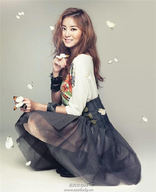 韩星金宥真Uee亲授深蹲瘦大腿