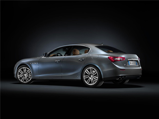 玛莎拉蒂推出全新Ghibli Ermenegildo Zegna概念车