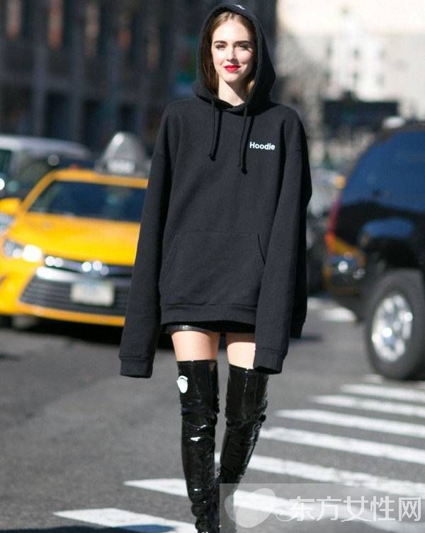 连帽卫衣最潮搭配技巧 这么穿分分钟呈现明星范儿