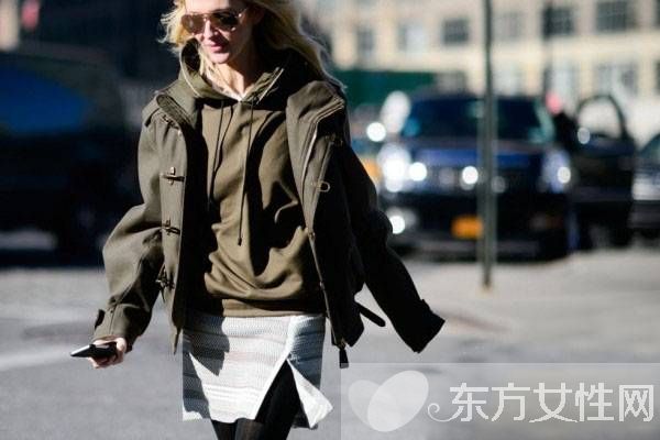 连帽卫衣最潮搭配技巧 这么穿分分钟呈现明星范儿