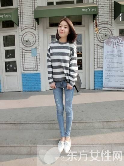 显瘦必备神器 这样搭条纹衫时尚又不失个性