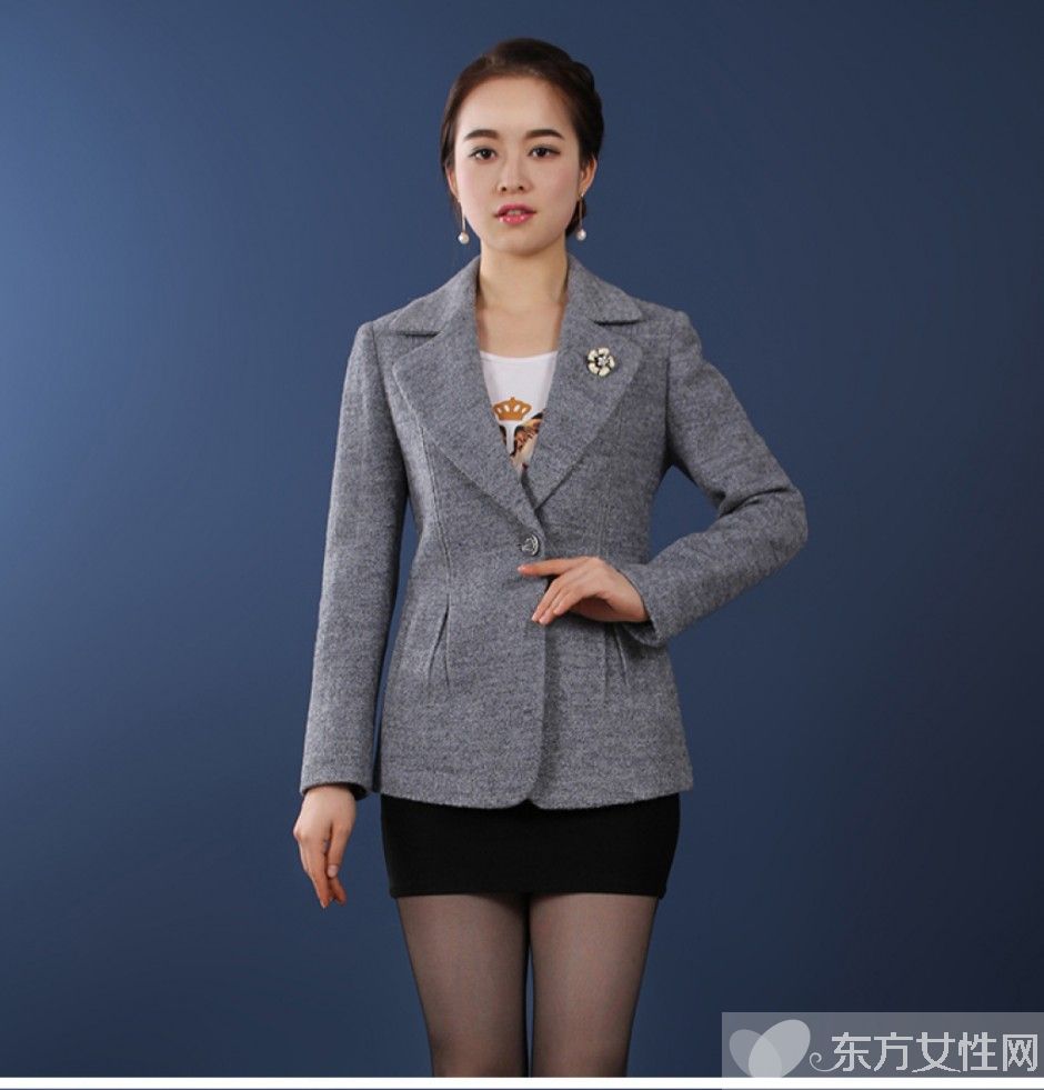 冬季毛呢短外套搭长筒靴 让你显高又显瘦