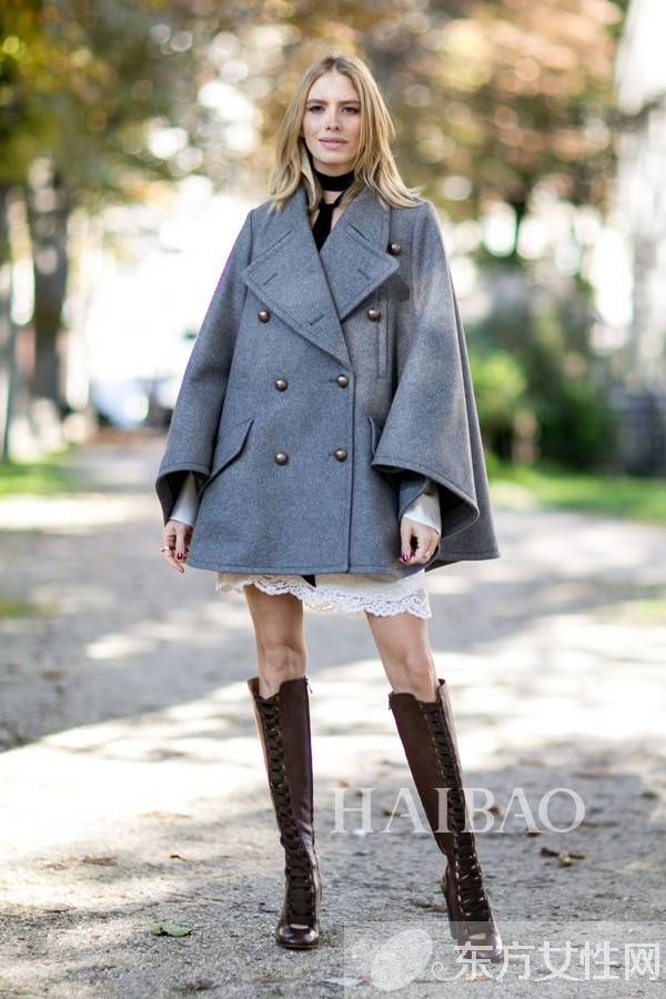 披肩外套的穿搭方法推荐 温暖舒适的最佳选择