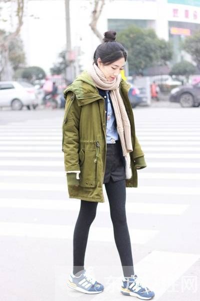 冬季短裤这么搭配 让你展现高挑身材