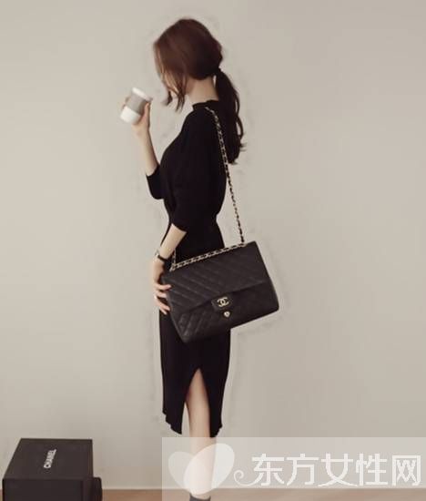 今年最流行的秋装连衣裙 秋天这么穿太美了