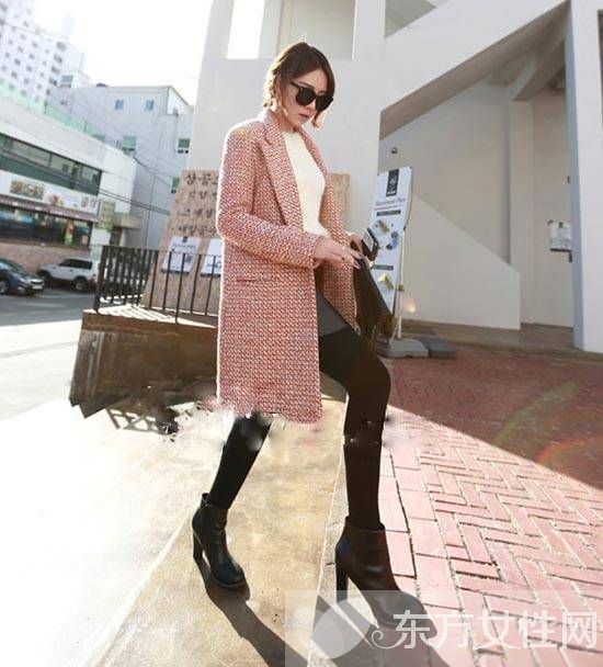 今年流行什么款式的短靴 呢大衣配短靴是极好不过的