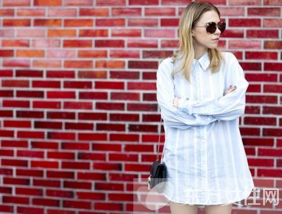 时尚条纹衬衫怎么搭配 休闲甜美风格这么穿就对了