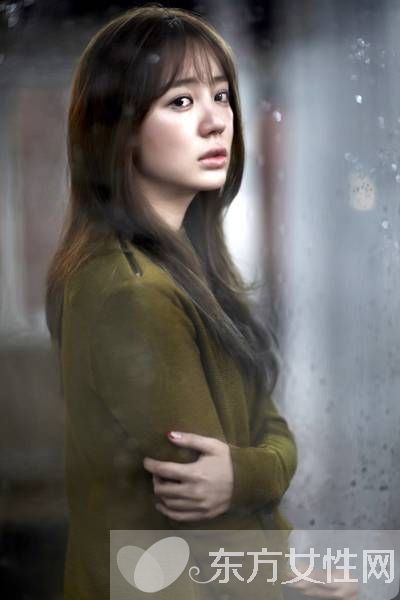 盘点尹恩惠《想你》剧中服装 时尚搭引领潮流