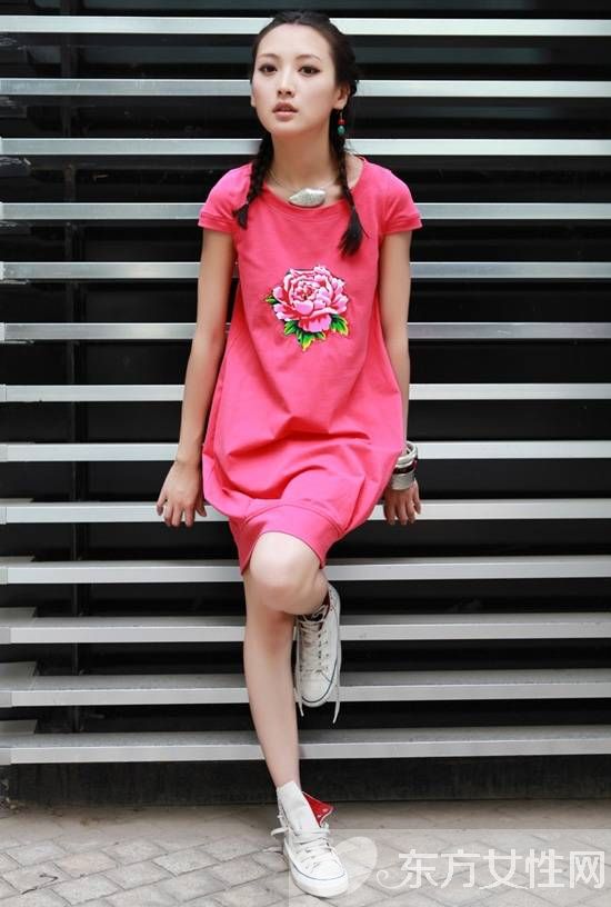 民族风服装时尚搭 让你美得浑然天成