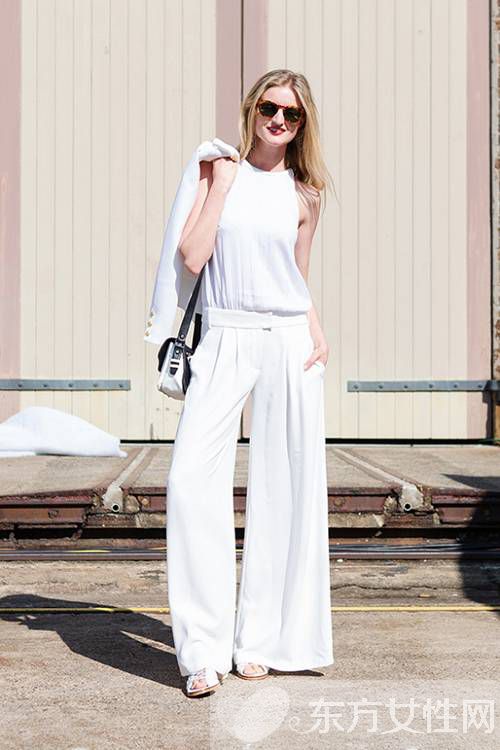 学习穿衣打扮基本功 街拍达人公认的时尚法则推荐