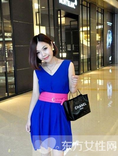 夏季连衣裙腰带的系法 教你如何系出小蛮腰