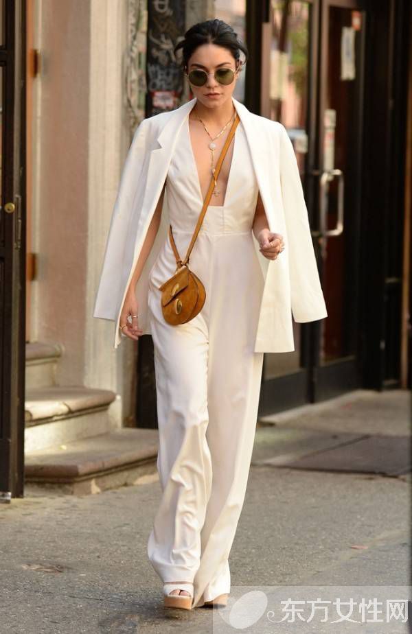 初秋小西装怎么搭配好 10式新搭让你潮遍整条街