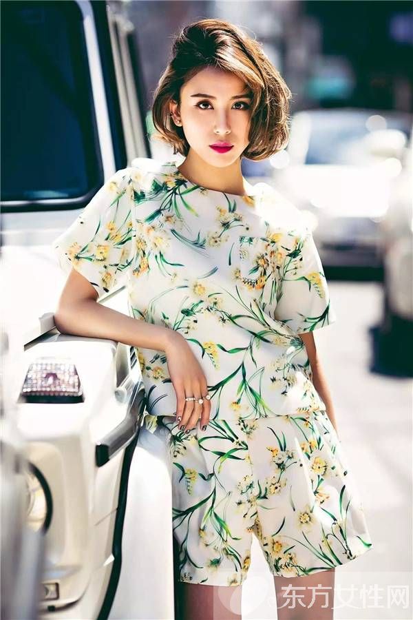 夏季潮流时装搭配技巧 时髦风尚尽在掌控