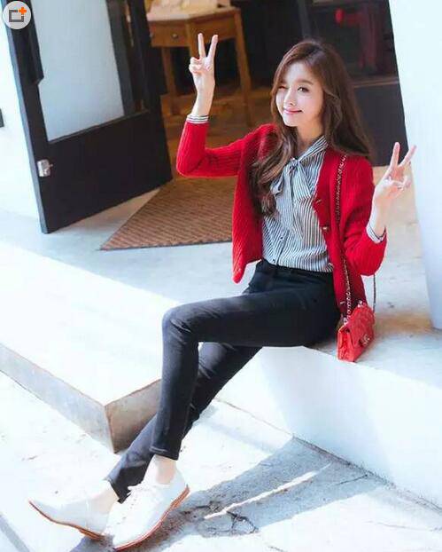 大红毛衣搭配推荐 怎么搭都是美美的