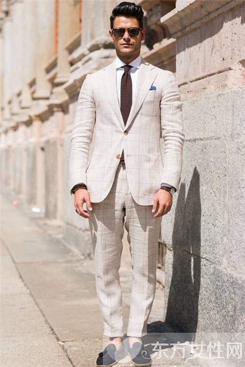 男士时尚西装搭配经 瞬间俘获万千少女心