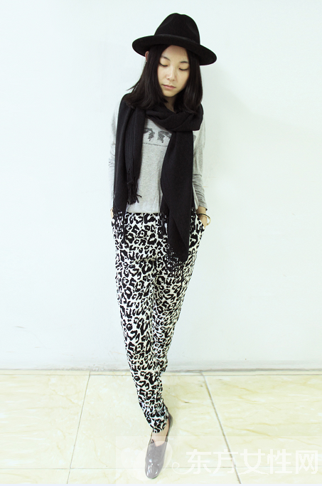 豹纹裤子怎么搭配 街头潮人教你这么搭潮翻了