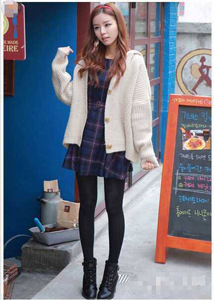 初春怎么能少了开衫毛衣 这样穿才够时尚