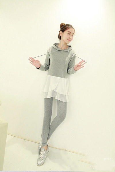 矮个子女生t恤搭配 这么搭高挑又时尚