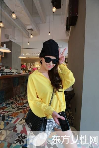 春夏时尚穿衣搭配术 明亮黄色系超显肤色