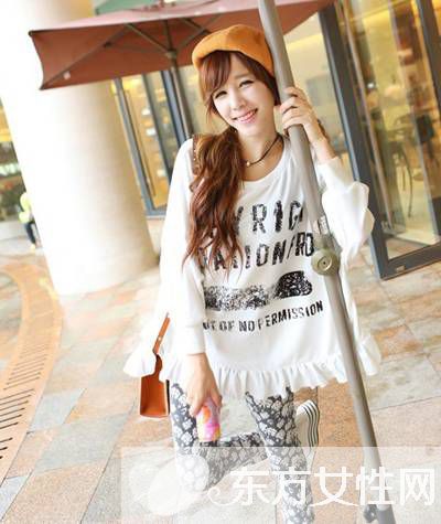 冬季卫衣怎么搭配才有型 跟着达人一起学习时髦穿搭术吧