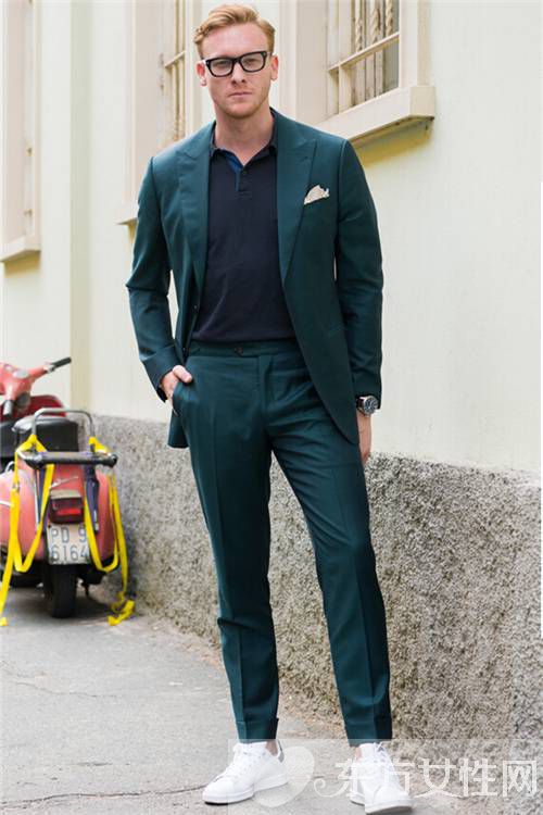 男士时尚西装搭配经 瞬间俘获万千少女心