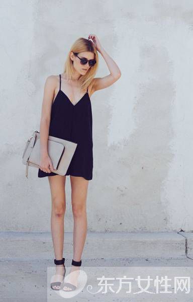 连衣裙怎么搭配 5式风格穿出你的范儿