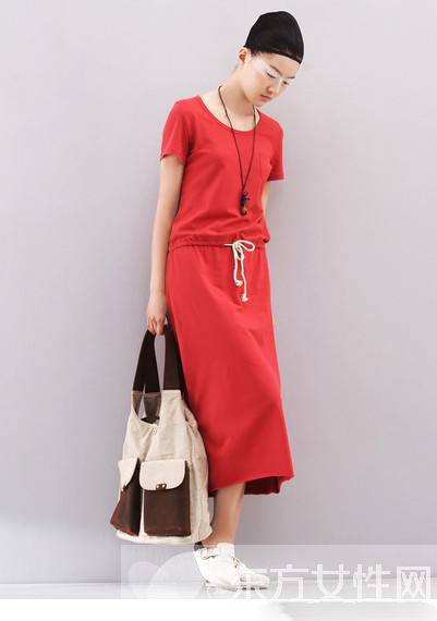 连衣裙搭配什么鞋子好看 这么搭想不美都难