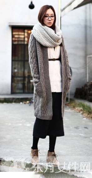 开衫毛衣怎么搭配好看 巧妙混搭风就是这么美