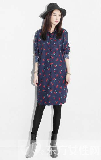 秋冬打底连衣裙搭配法 御寒时尚尽显大牌范