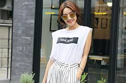 夏日超美穿搭术 凉拖+裤装时髦又有品