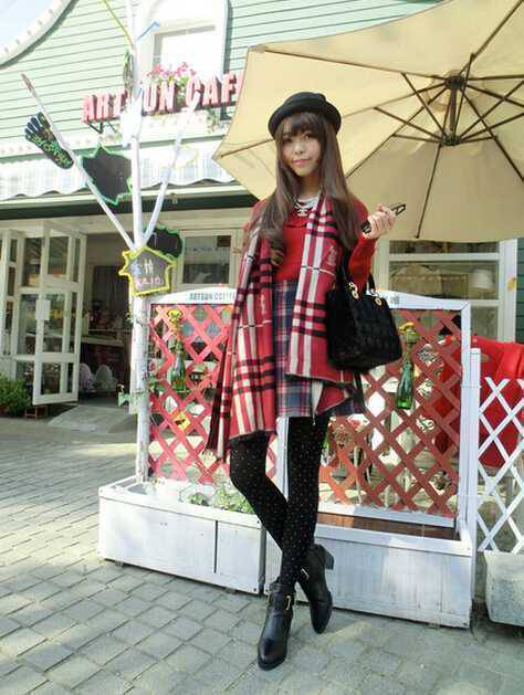 英伦风格子裙最佳搭配 让你美到没朋友