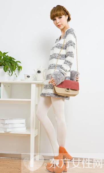 长款宽松毛衣搭配圣经 帮你打造完美身材比例