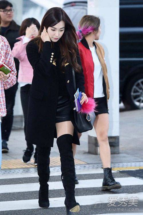 少女时代春装街拍 林允儿早春粉嫩登场