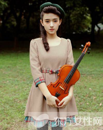 小清新时尚冬季女装搭配守则必看 格子元素文艺范足