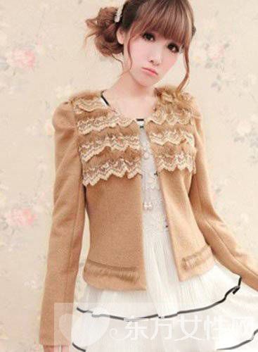 毛呢短外套怎么搭配更显瘦 简单搭配穿出名媛气质