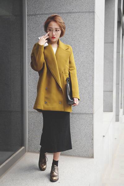 连衣裙如何搭配外套 冬季最美的搭配推荐