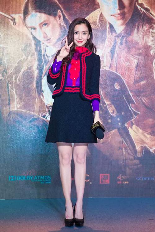 又潮又美的她 快跟女神学春季搭配吧