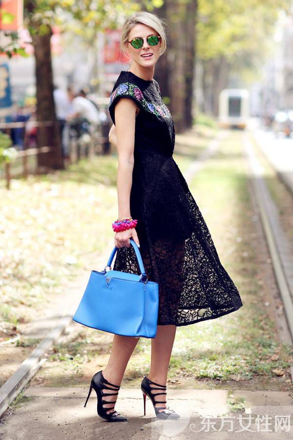 今夏必备扮靓单品蕾丝裙 跟着时尚宠儿这样穿准没错