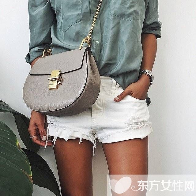 70年代时尚穿搭风 让你变身最迷人的风格女王