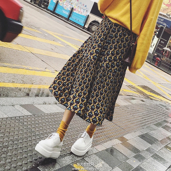 三款心机减龄装 这个春天就是要美美哒