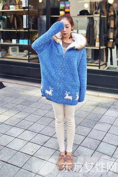 MM时尚冬装搭配 亮色棉服美出新高度