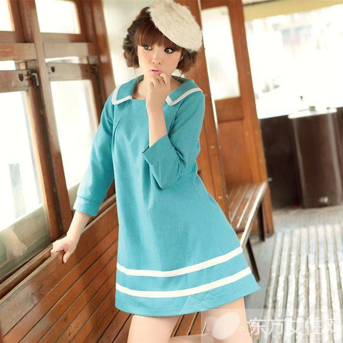 湖水蓝色服装穿搭术 散发与众不同的时髦感